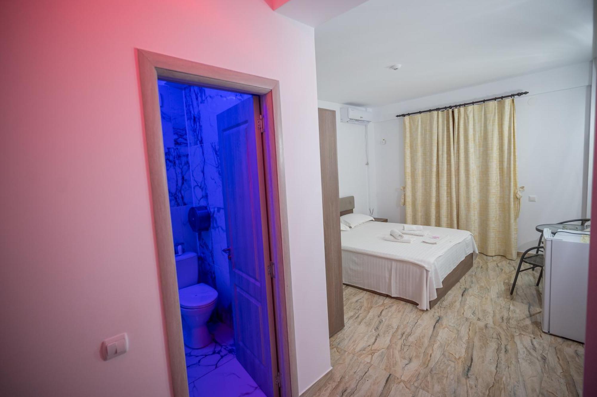 Hotel Damar Costinesti Exteriör bild