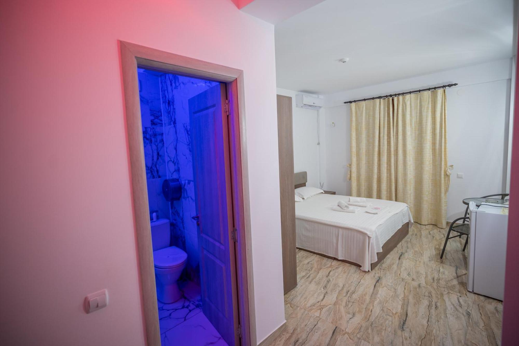 Hotel Damar Costinesti Exteriör bild
