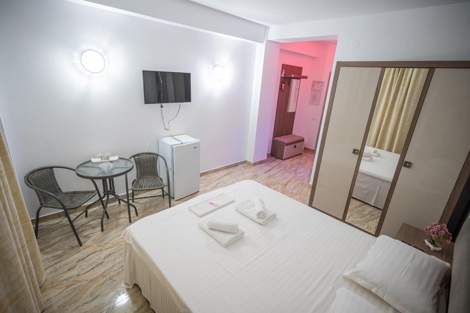 Hotel Damar Costinesti Exteriör bild