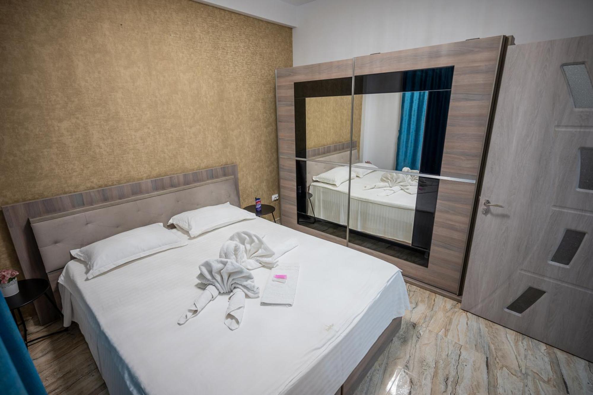 Hotel Damar Costinesti Exteriör bild